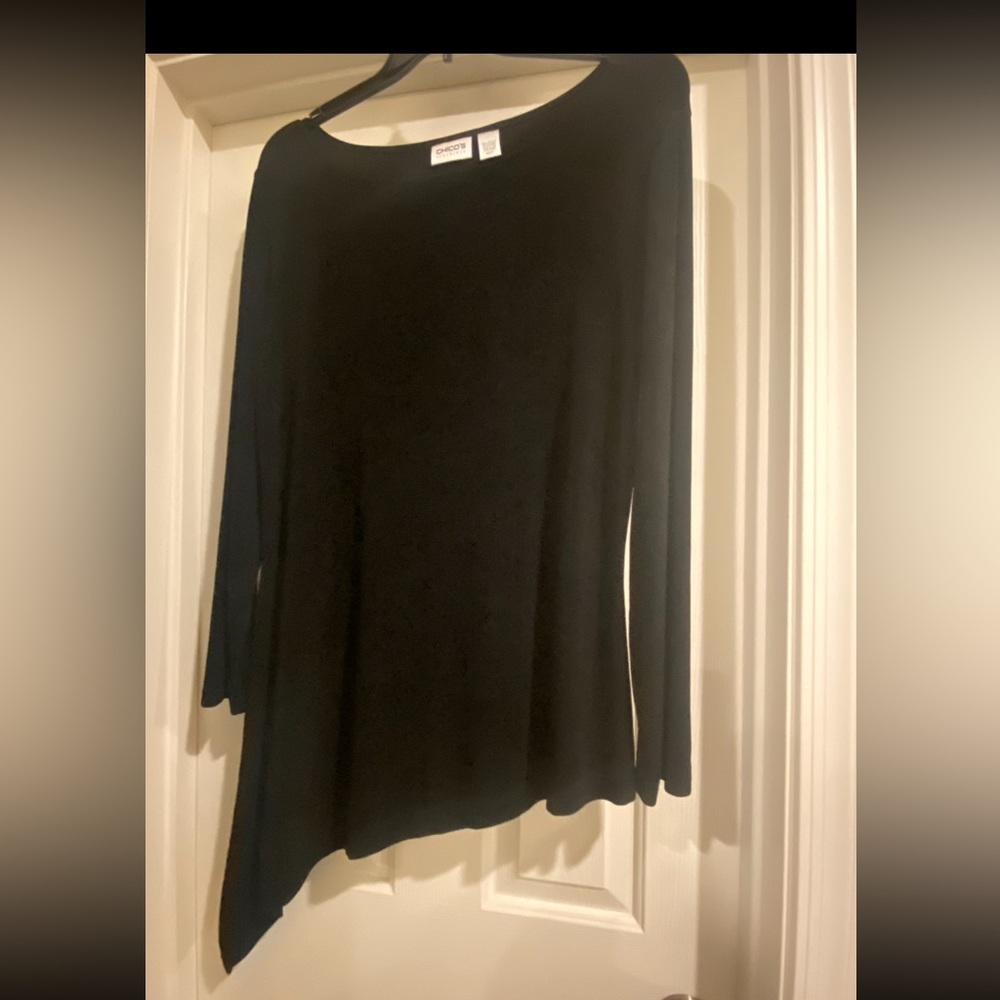 Chico's Black Asymmetrical Hem
Long Sleeve Tunic Top. Chicos SZ 3 = 16-18